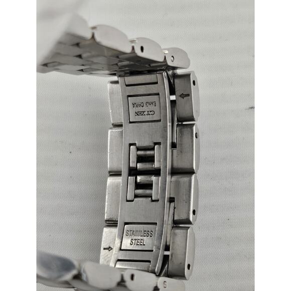 Citizen Eco-Drive Date Quartz Watch Mens Mint Condition New Solar Cell Runs - Picture 6 of 13